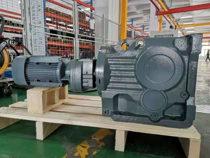 垂直循環(huán)提升減速電機